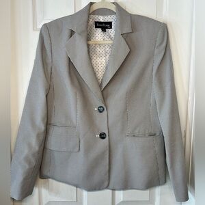 Evan Picone  white and‎ gray striped Women's Blazer